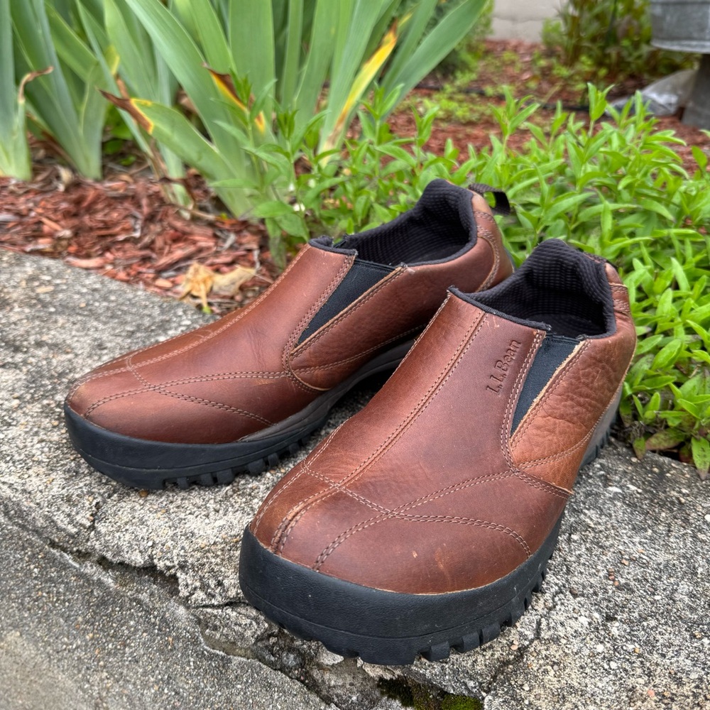 L.L. Bean Comfort Mocs Mens 12 Med Brown Leather Slip-On Shoes Round Toe Casual